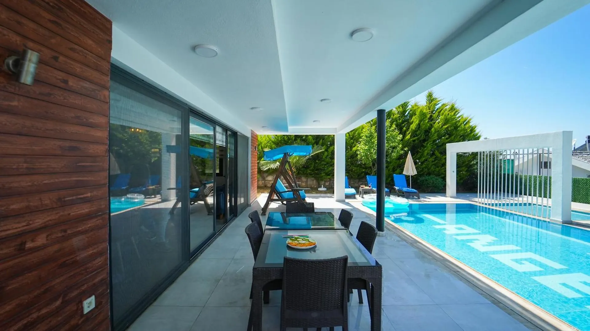 Celebrity B Villa Fethiye 0*,